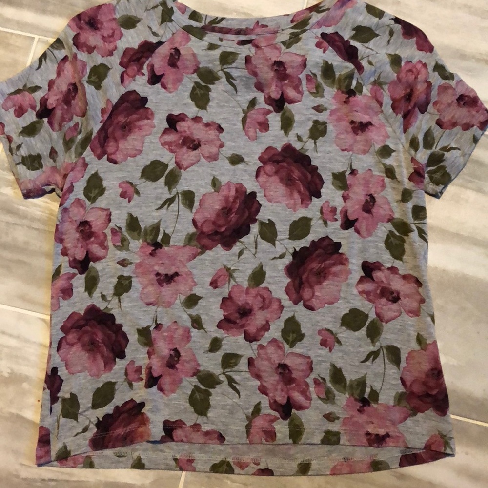 American eagle t shirt